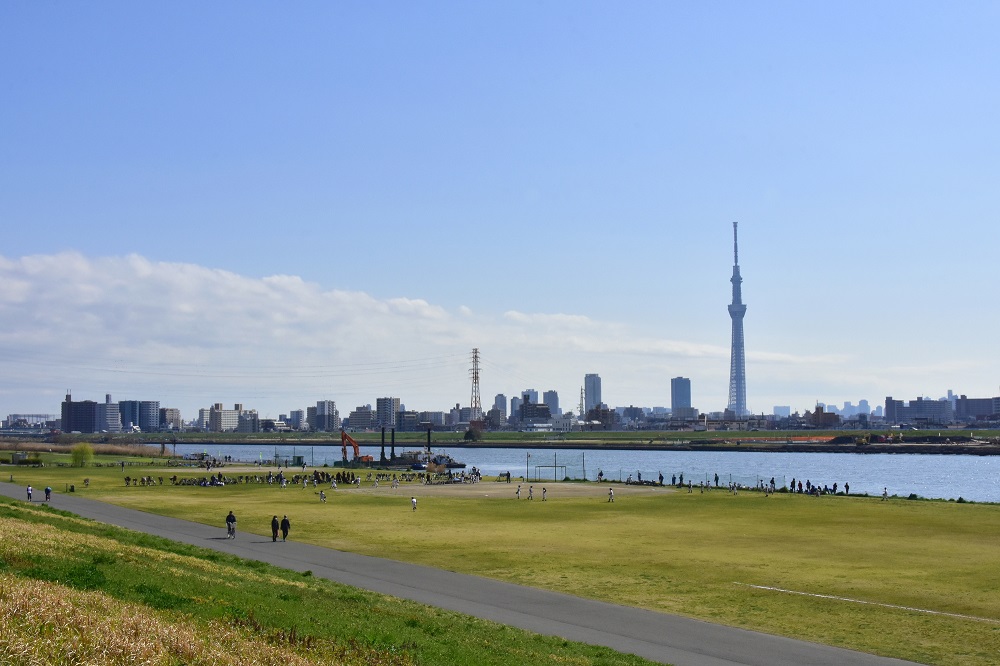 墨田区荒川の河川敷